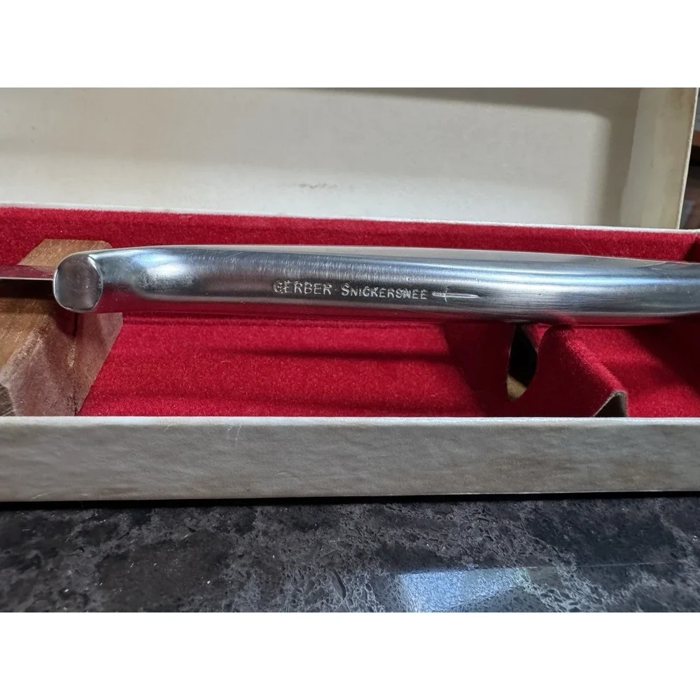 Vintage Gerber Legendary Blades Snickersnee Fork Tip Carving Knife w/ Box